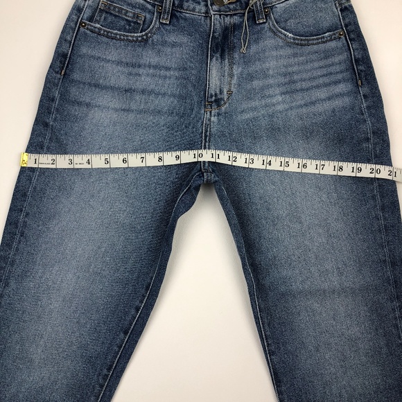 NWT Hidden Jeans Tracey High Rise Straight… - Picture 5 of 8